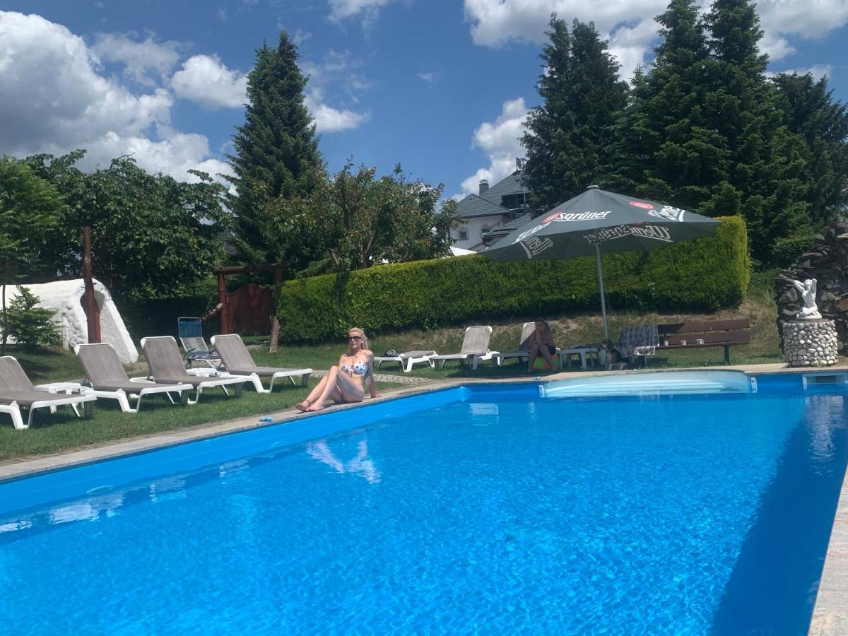 Hotel Alpenhof Markneukirchen Kültér fotó